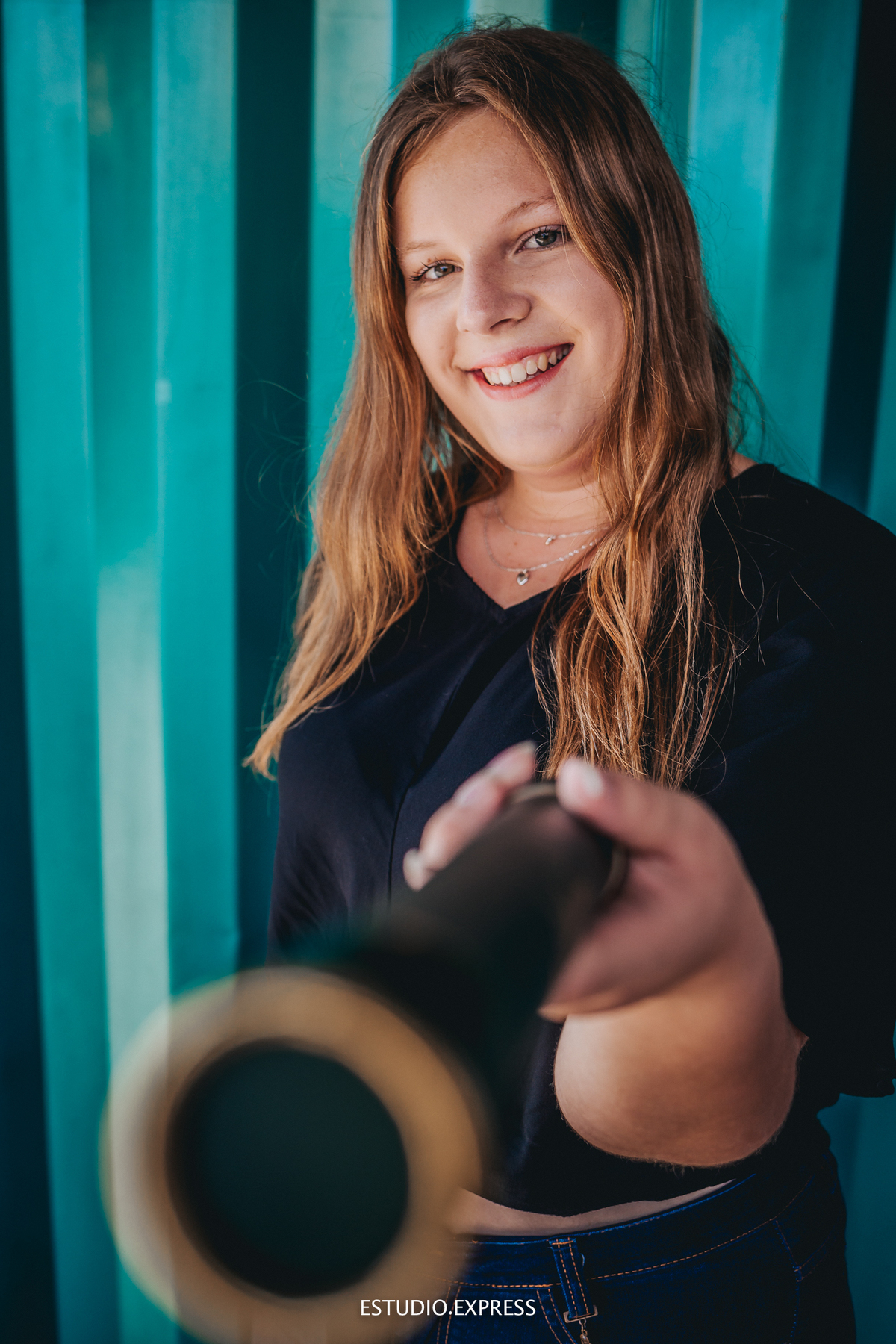 estúdio fotográfico-fotografo-família-15anos-ensaio-casamento-formatura-book de fotos-fotografa-ensaio gestante-festa de 15 anos-pré wedding-fotos profissionais-corporativos-retratos-fotos de bebê-sessão de fotos-mini wedding-dia do fotografo-ensaio newbo