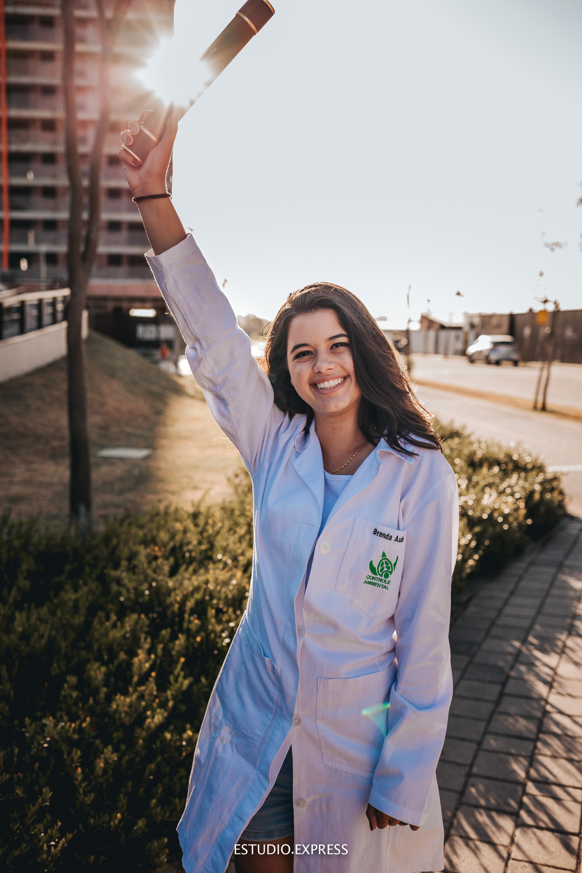 estúdio fotográfico-fotografo-família-15anos-ensaio-casamento-formatura-book de fotos-fotografa-ensaio gestante-festa de 15 anos-pré wedding-fotos profissionais-corporativos-retratos-fotos de bebê-sessão de fotos-mini wedding-dia do fotografo-ensaio newbo