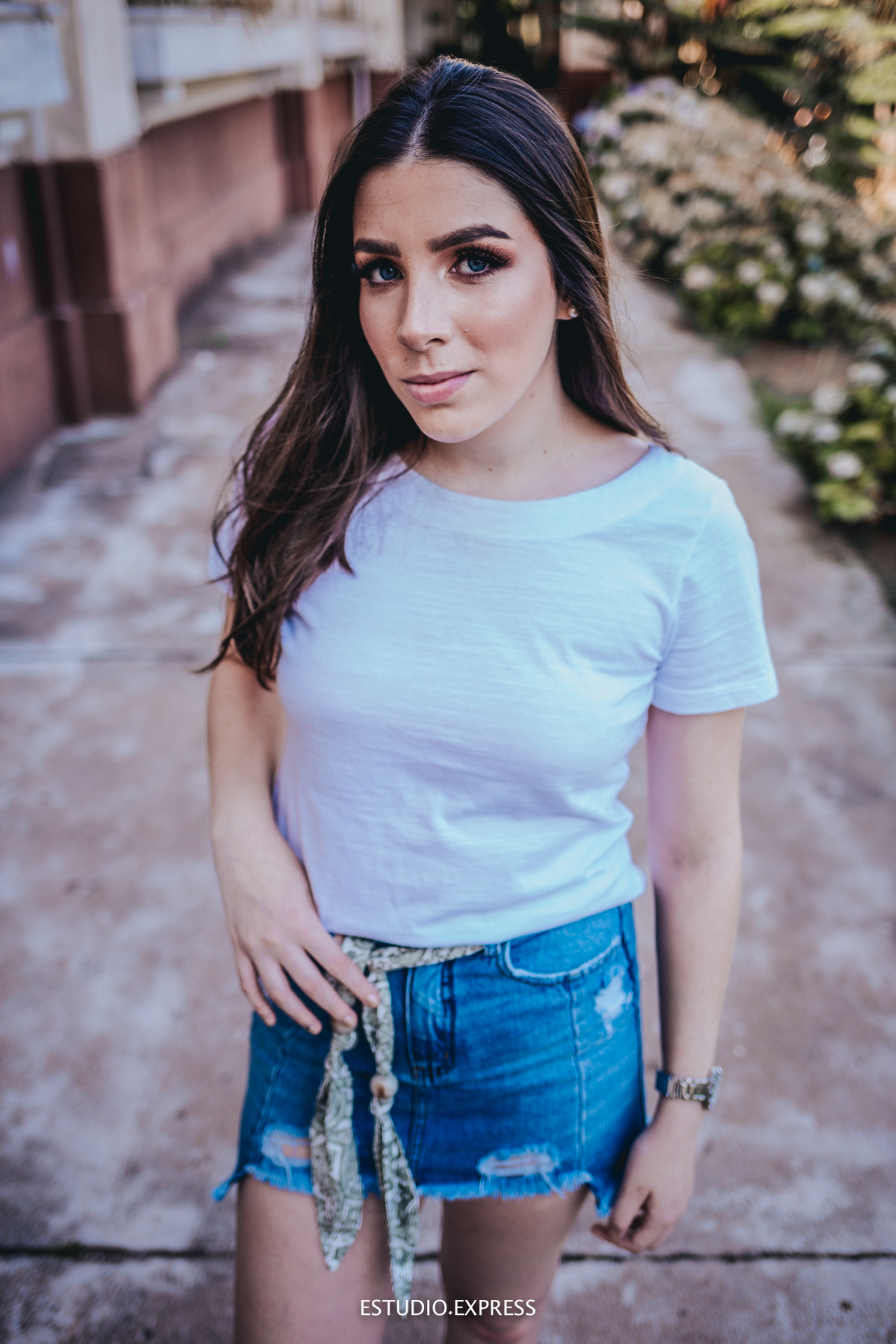 estúdio fotográfico-fotografo-família-15anos-ensaio-casamento-formatura-book de fotos-fotografa-ensaio gestante-festa de 15 anos-pré wedding-fotos profissionais-corporativos-retratos-fotos de bebê-sessão de fotos-mini wedding-dia do fotografo-ensaio newbo