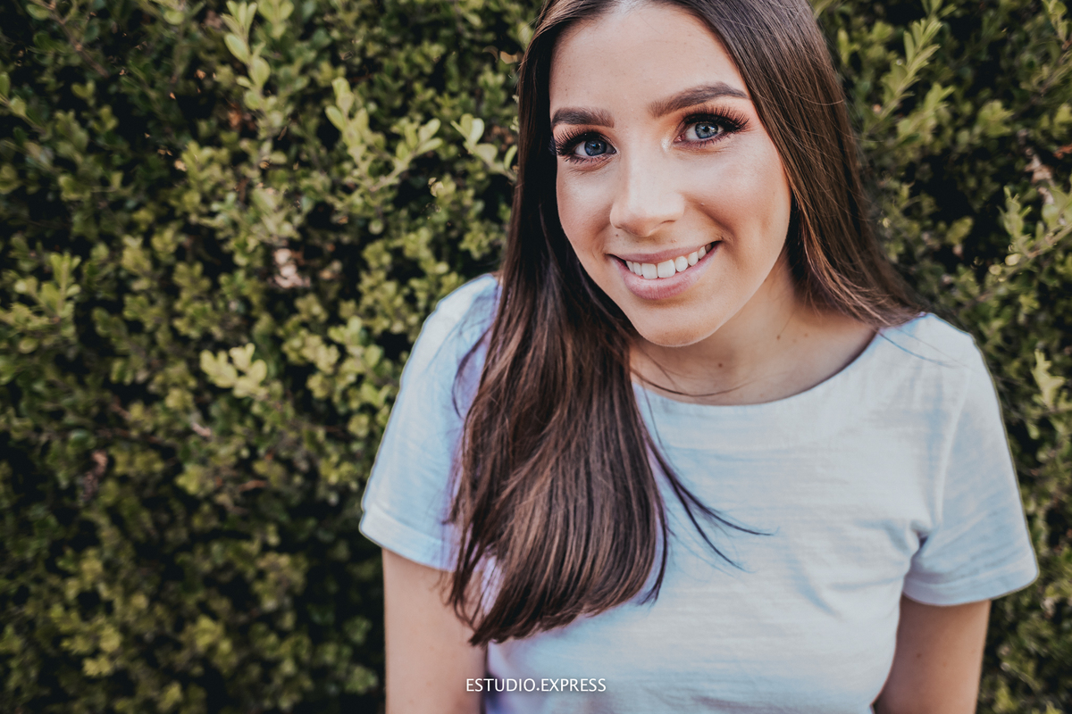 estúdio fotográfico-fotografo-família-15anos-ensaio-casamento-formatura-book de fotos-fotografa-ensaio gestante-festa de 15 anos-pré wedding-fotos profissionais-corporativos-retratos-fotos de bebê-sessão de fotos-mini wedding-dia do fotografo-ensaio newbo