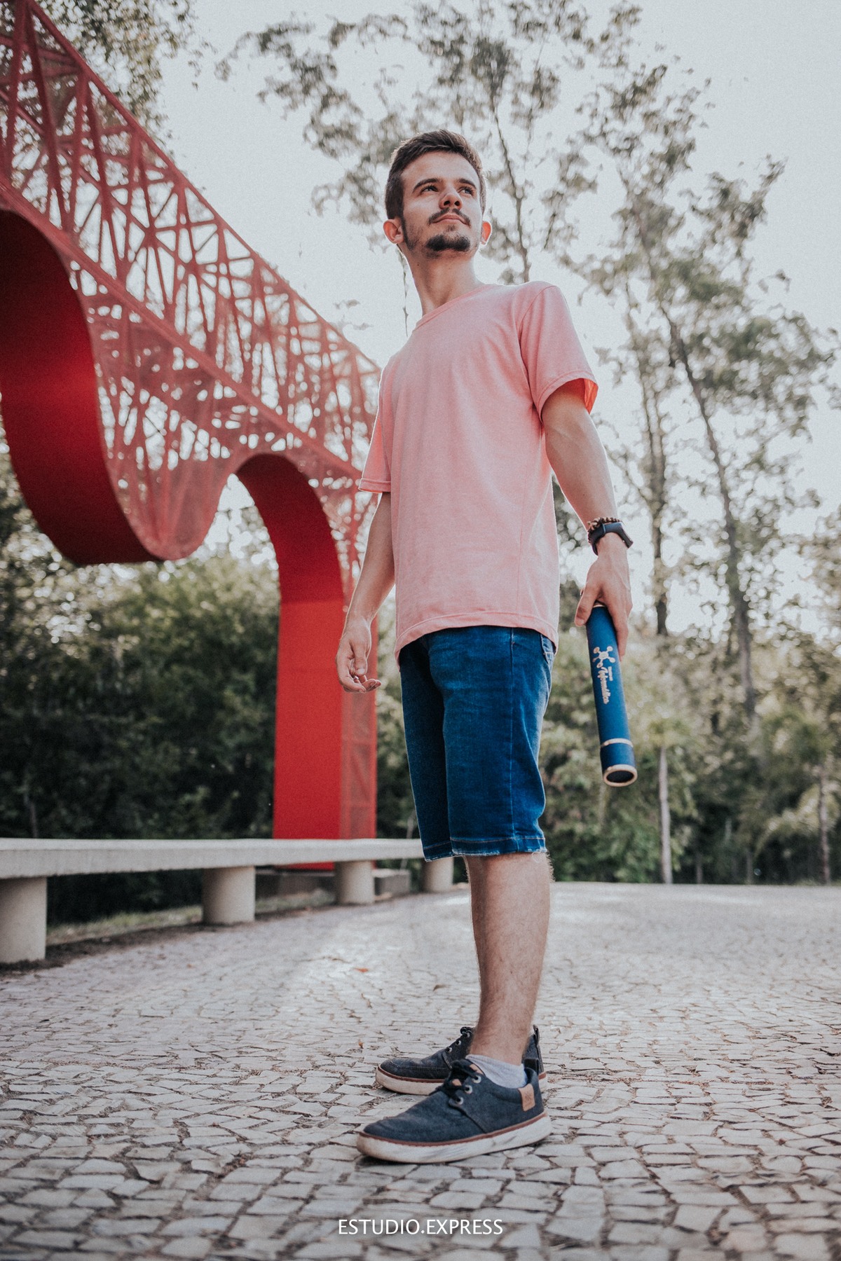 estúdio fotográfico-fotografo-família-15anos-ensaio-casamento-formatura-book de fotos-fotografa-ensaio gestante-festa de 15 anos-pré wedding-fotos profissionais-corporativos-ifsul-camaqua-ifcamaqua-formatura-turma-ensaio-tca-foto