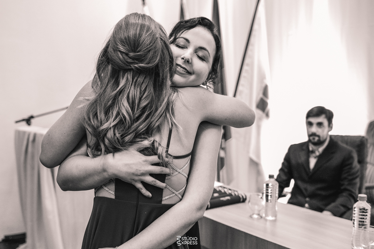 estúdio fotográfico-fotografo-família-15anos-ensaio-casamento-formatura-book de fotos-fotografa-ensaio gestante-festa de 15 anos-pré wedding-fotos profissionais-corporativos-retratos-fotos de bebê-sessão de fotos-mini wedding-dia do fotografo-ensaio newbo