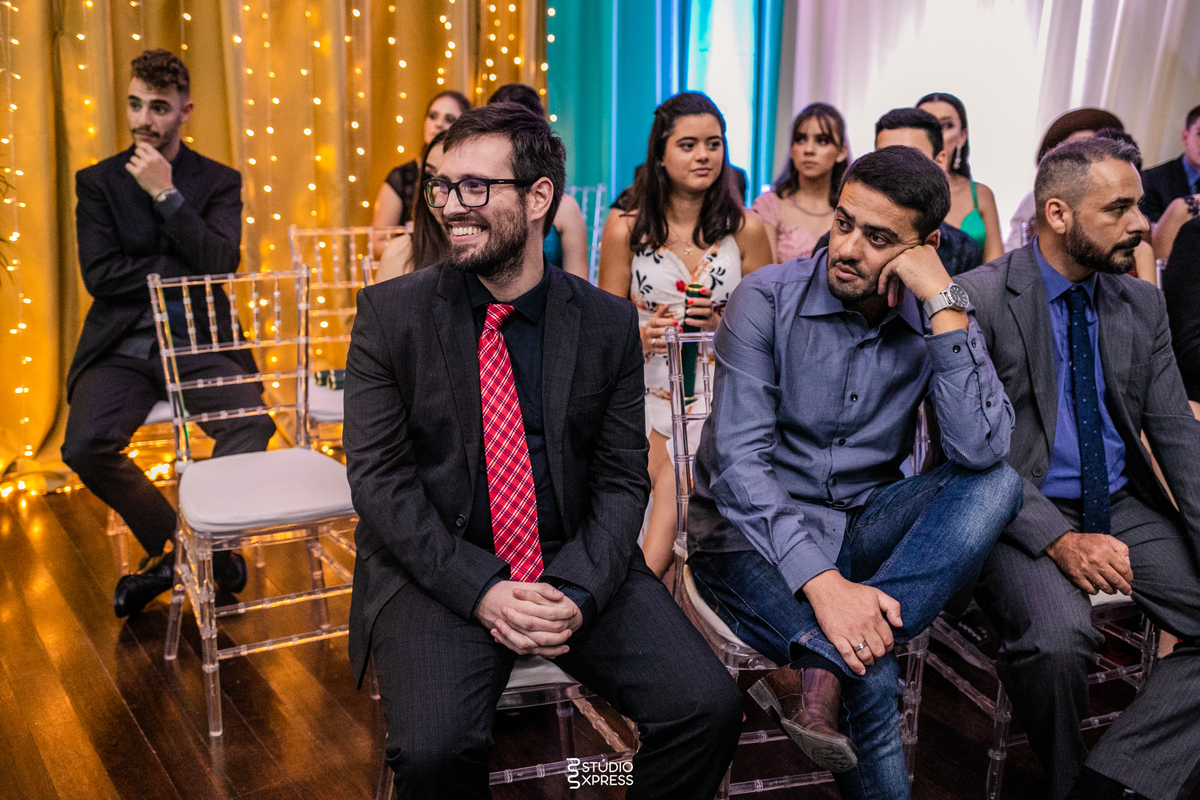 estúdio fotográfico-fotografo-família-15anos-ensaio-casamento-formatura-book de fotos-fotografa-ensaio gestante-festa de 15 anos-pré wedding-fotos profissionais-corporativos-retratos-fotos de bebê-sessão de fotos-mini wedding-dia do fotografo-ensaio newbo