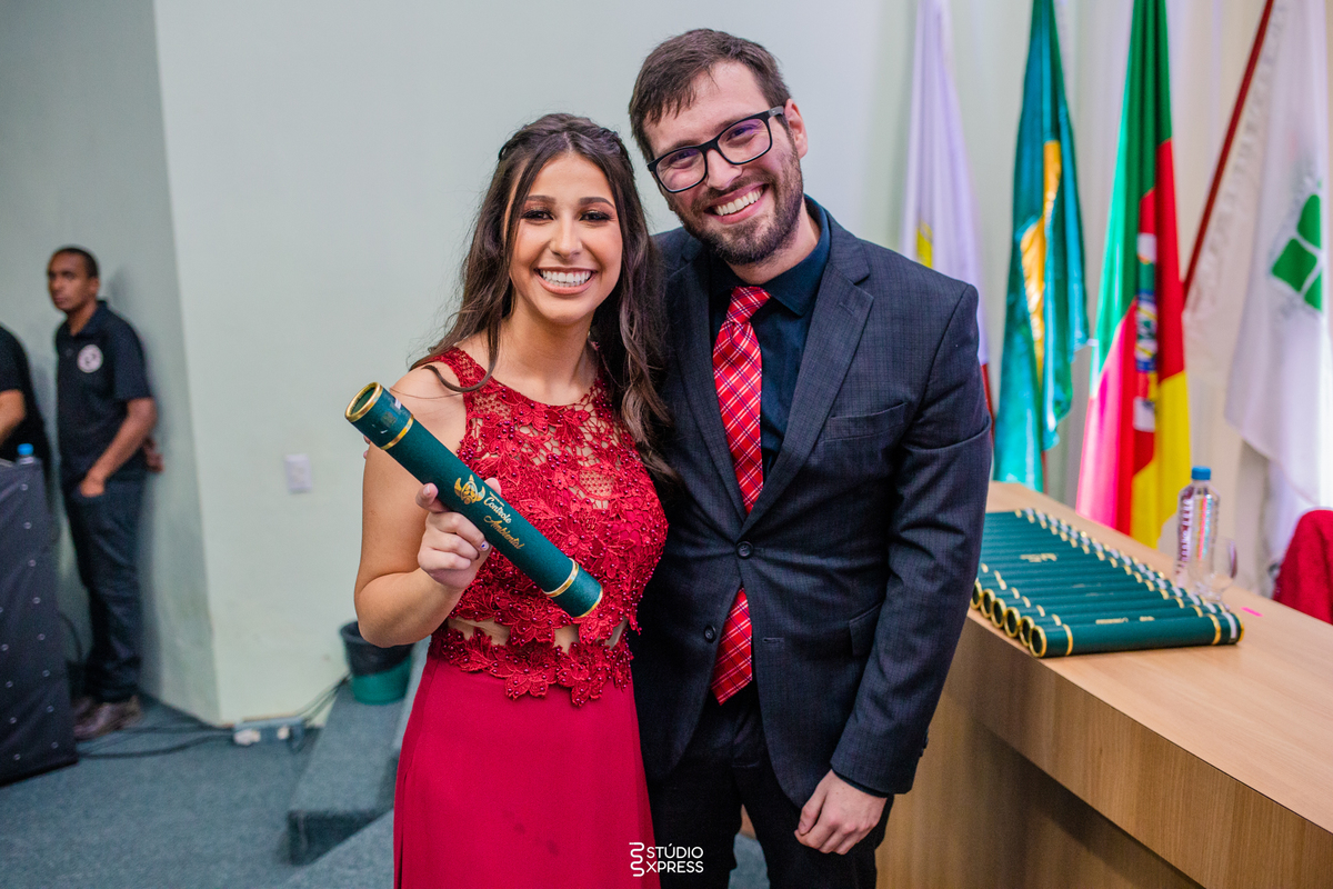 estúdio fotográfico-fotografo-família-15anos-ensaio-casamento-formatura-book de fotos-fotografa-ensaio gestante-festa de 15 anos-pré wedding-fotos profissionais-corporativos-retratos-fotos de bebê-sessão de fotos-mini wedding-dia do fotografo-ensaio newbo