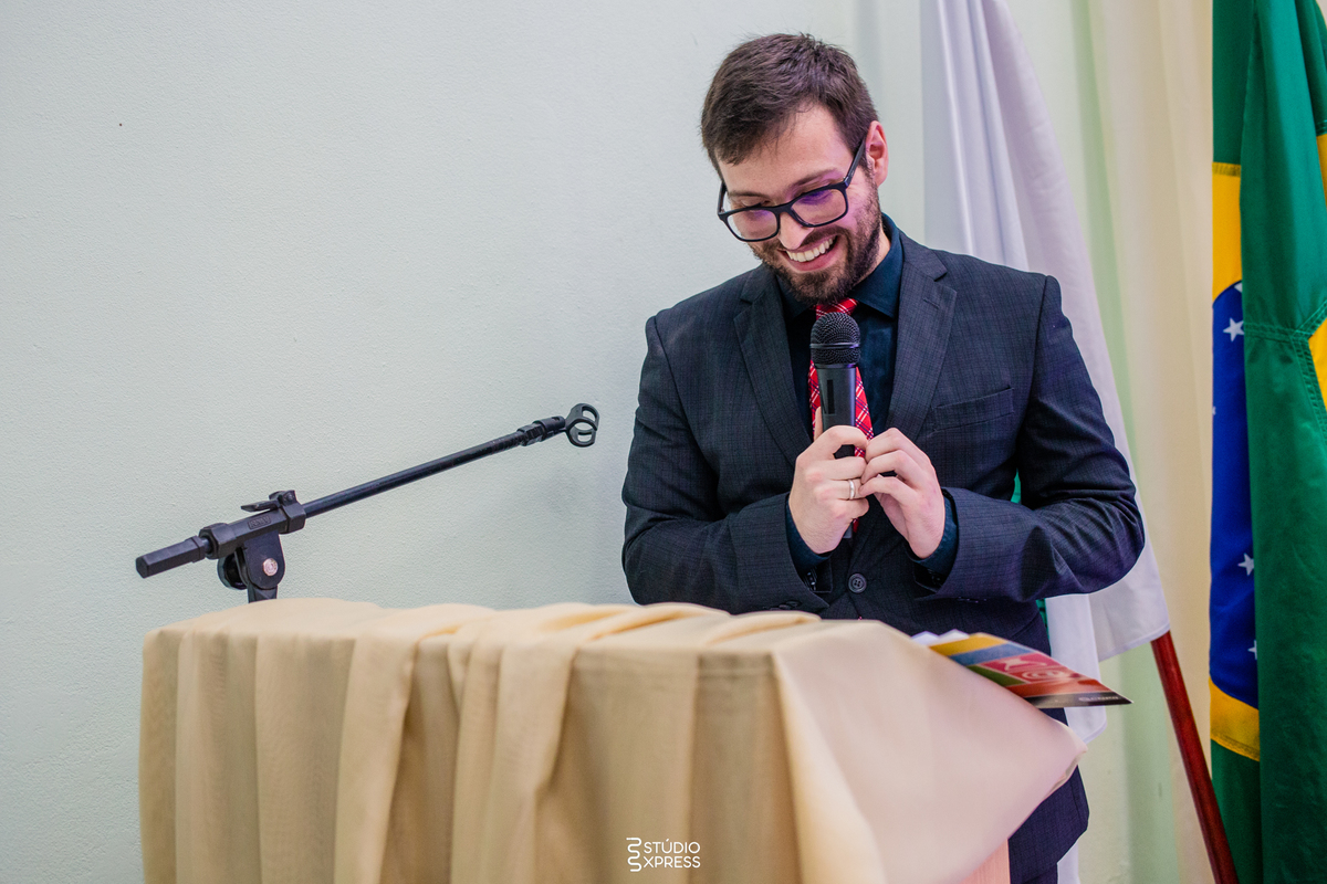 estúdio fotográfico-fotografo-família-15anos-ensaio-casamento-formatura-book de fotos-fotografa-ensaio gestante-festa de 15 anos-pré wedding-fotos profissionais-corporativos-retratos-fotos de bebê-sessão de fotos-mini wedding-dia do fotografo-ensaio newbo