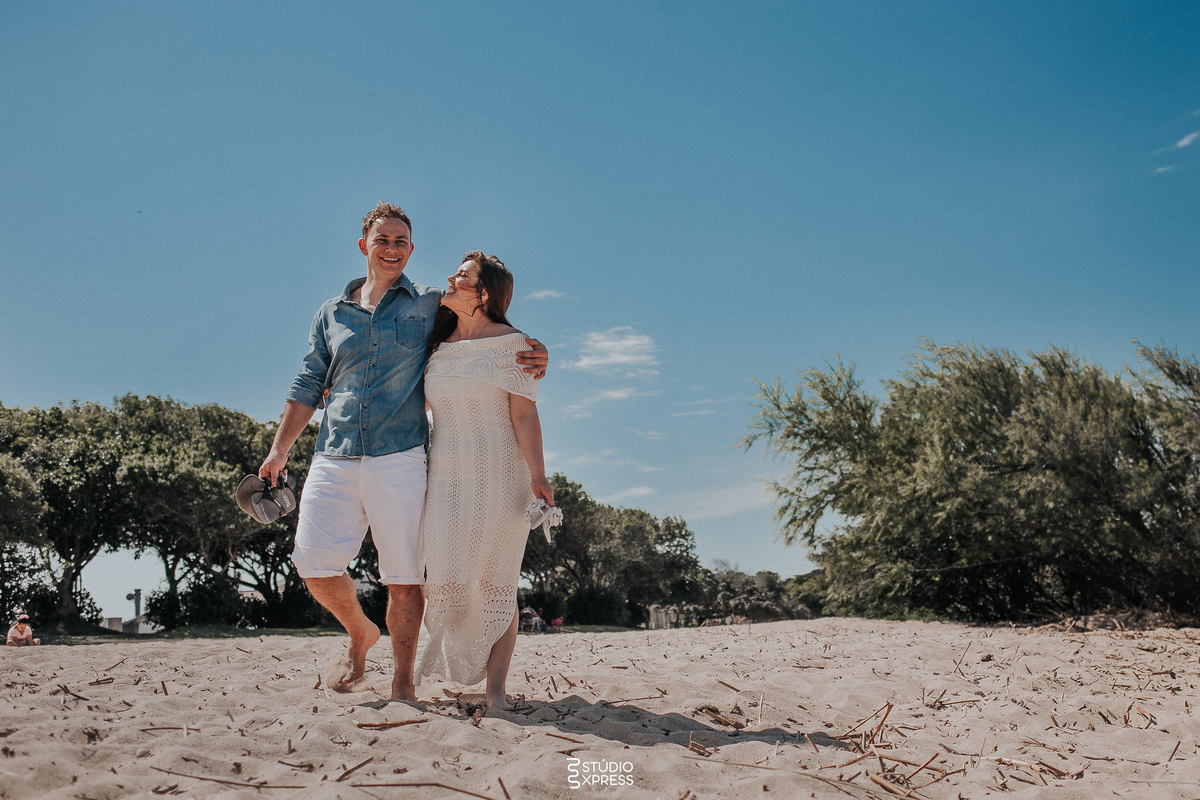 estúdio fotográfico-fotografo-família-15anos-ensaio-casamento-formatura-book de fotos-fotografa-ensaio gestante-festa de 15 anos-pré wedding-fotos profissionais-corporativos-retratos-fotos de bebê-sessão de fotos-mini wedding-dia do fotografo-ensaio newbo