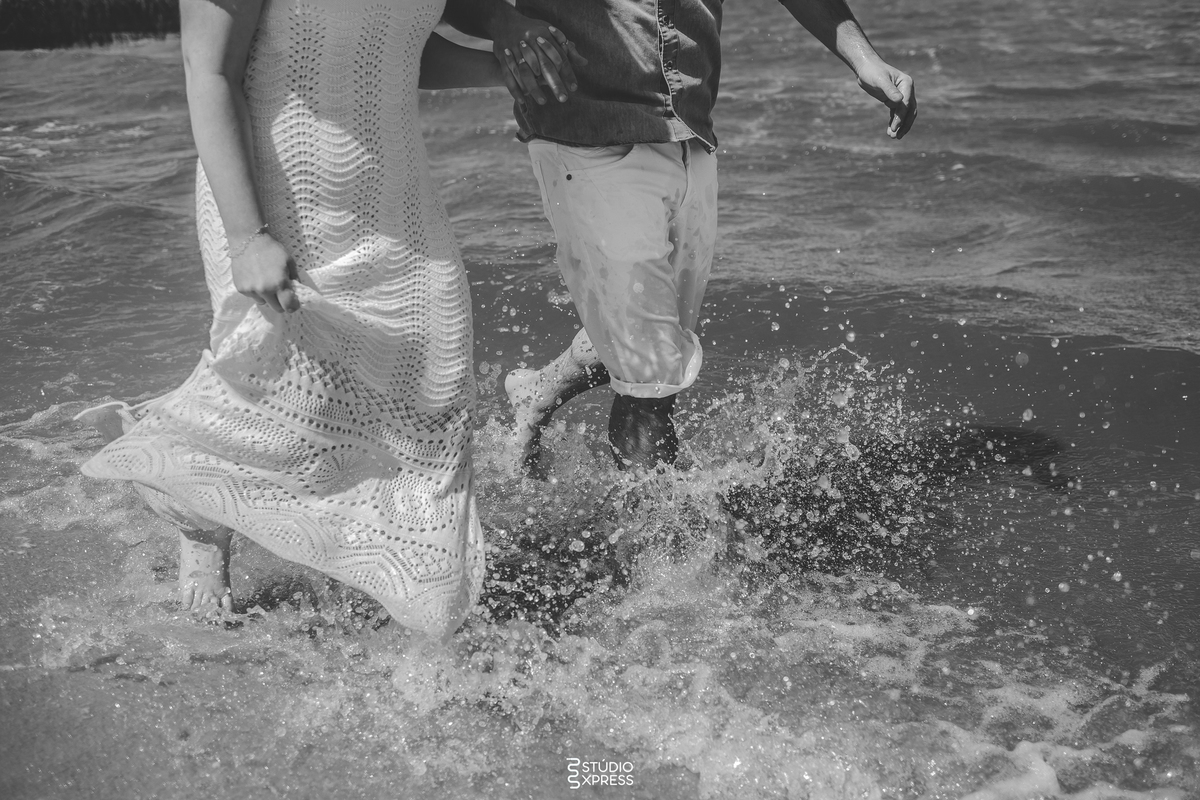 estúdio fotográfico-fotografo-família-15anos-ensaio-casamento-formatura-book de fotos-fotografa-ensaio gestante-festa de 15 anos-pré wedding-fotos profissionais-corporativos-retratos-fotos de bebê-sessão de fotos-mini wedding-dia do fotografo-ensaio newbo