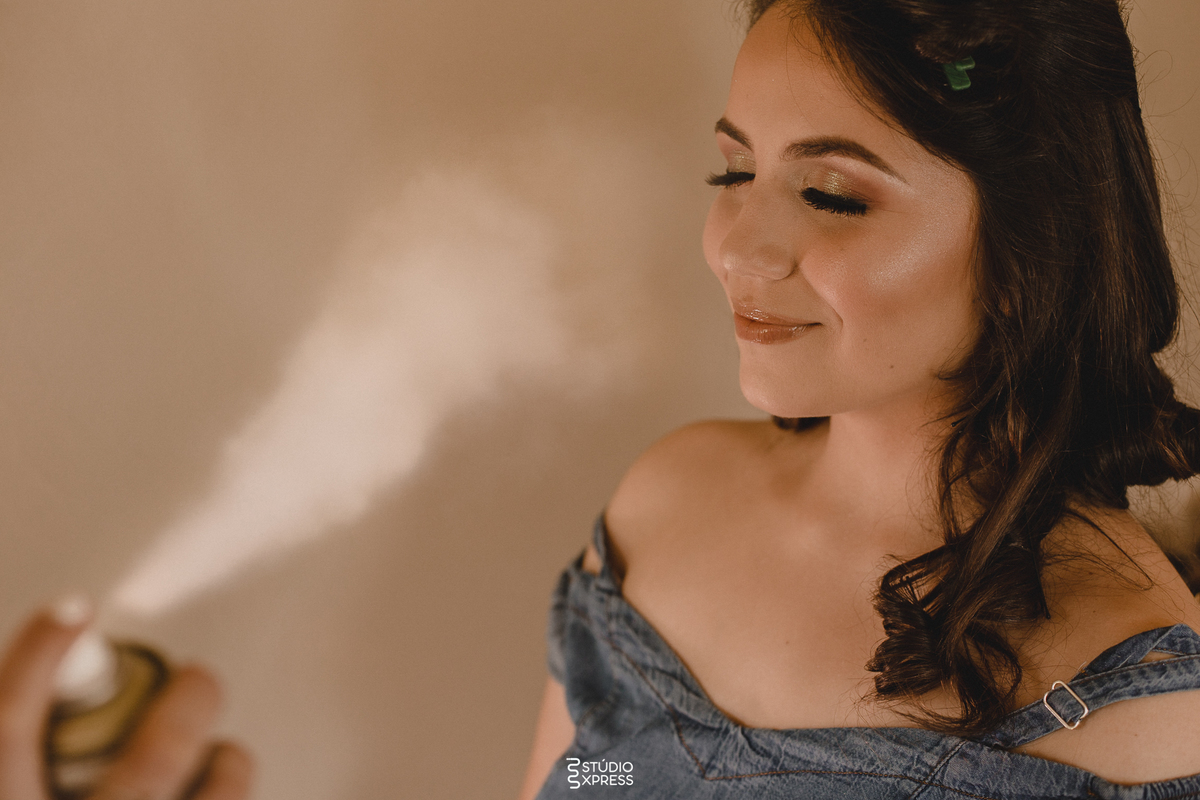 estúdio fotográfico-fotografo-família-15anos-ensaio-casamento-formatura-book de fotos-fotografa-ensaio gestante-festa de 15 anos-pré wedding-fotos profissionais-corporativos-retratos-fotos de bebê-sessão de fotos-mini wedding-dia do fotografo-ensaio newbo