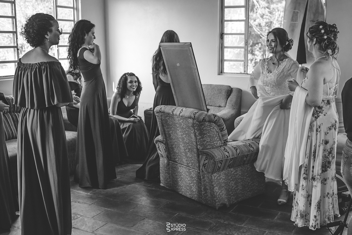 estúdio fotográfico-fotografo-família-15anos-ensaio-casamento-formatura-book de fotos-fotografa-ensaio gestante-festa de 15 anos-pré wedding-fotos profissionais-corporativos-retratos-fotos de bebê-sessão de fotos-mini wedding-dia do fotografo-ensaio newbo