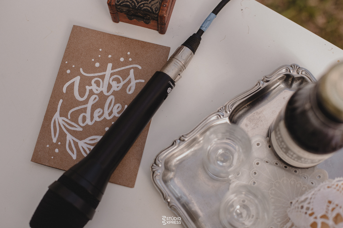 estúdio fotográfico-fotografo-família-15anos-ensaio-casamento-formatura-book de fotos-fotografa-ensaio gestante-festa de 15 anos-pré wedding-fotos profissionais-corporativos-retratos-fotos de bebê-sessão de fotos-mini wedding-dia do fotografo-ensaio newbo