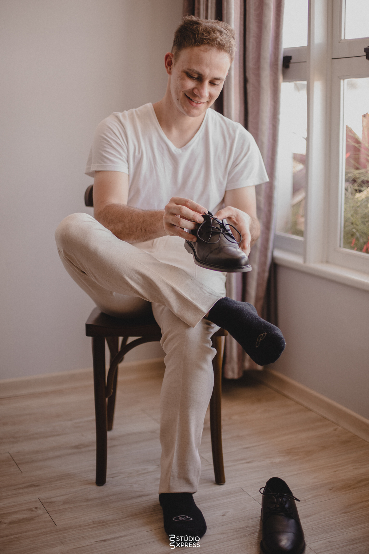 estúdio fotográfico - fotografo - família - 15 anos - ensaio - casamento - formatura - book de fotos - fotografa - ensaio gestante - festa de 15 anos - pré wedding - fotos profissionais - corporativos - retratos - fotos de bebê - sessão de fotos - mini we