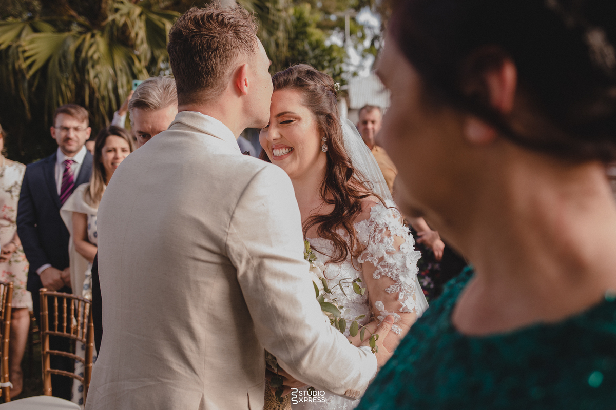 estúdio fotográfico - fotografo - família - 15 anos - ensaio - casamento - formatura - book de fotos - fotografa - ensaio gestante - festa de 15 anos - pré wedding - fotos profissionais - corporativos - retratos - fotos de bebê - sessão de fotos - mini we