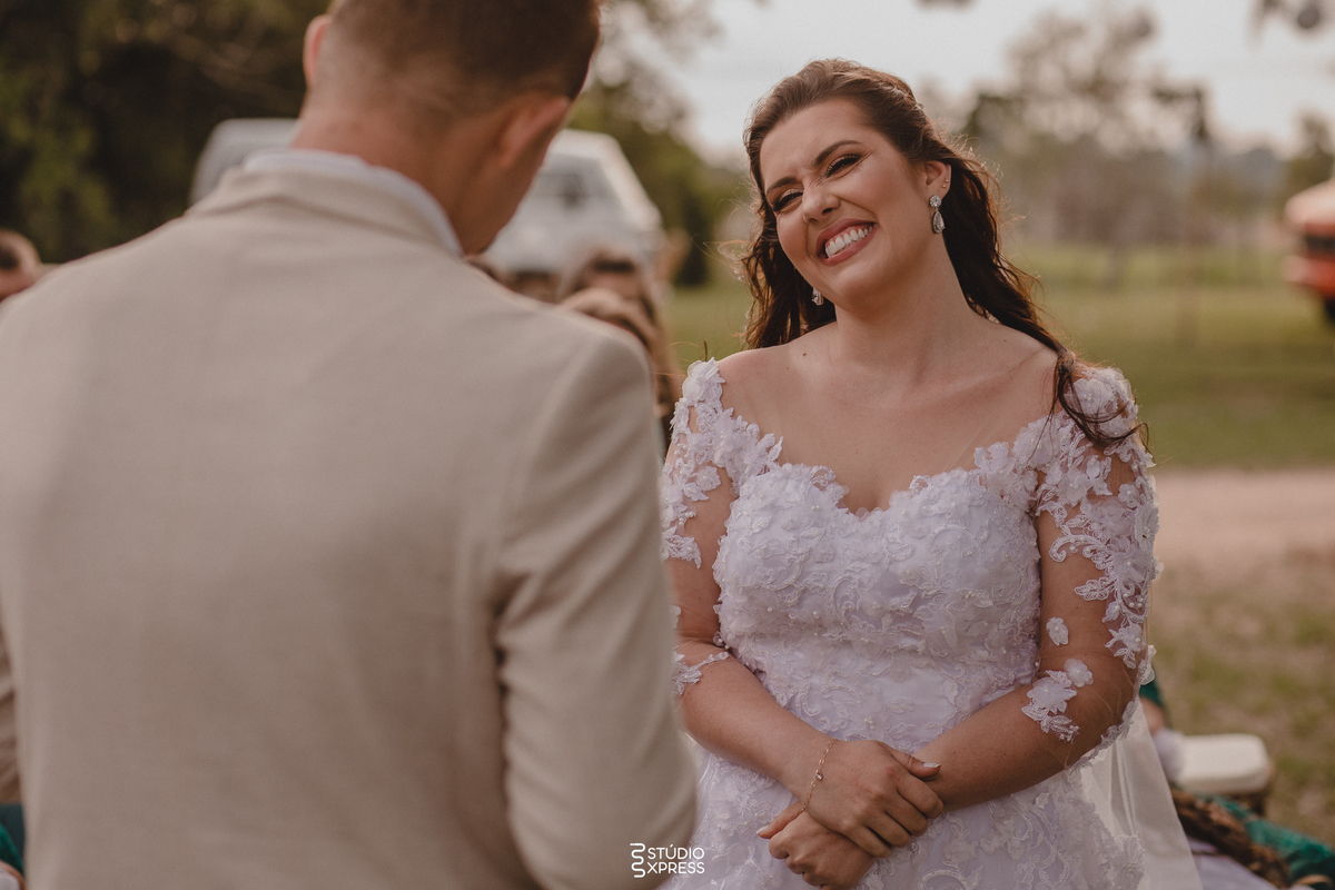 estúdio fotográfico - fotografo - família - 15 anos - ensaio - casamento - formatura - book de fotos - fotografa - ensaio gestante - festa de 15 anos - pré wedding - fotos profissionais - corporativos - retratos - fotos de bebê - sessão de fotos - mini we