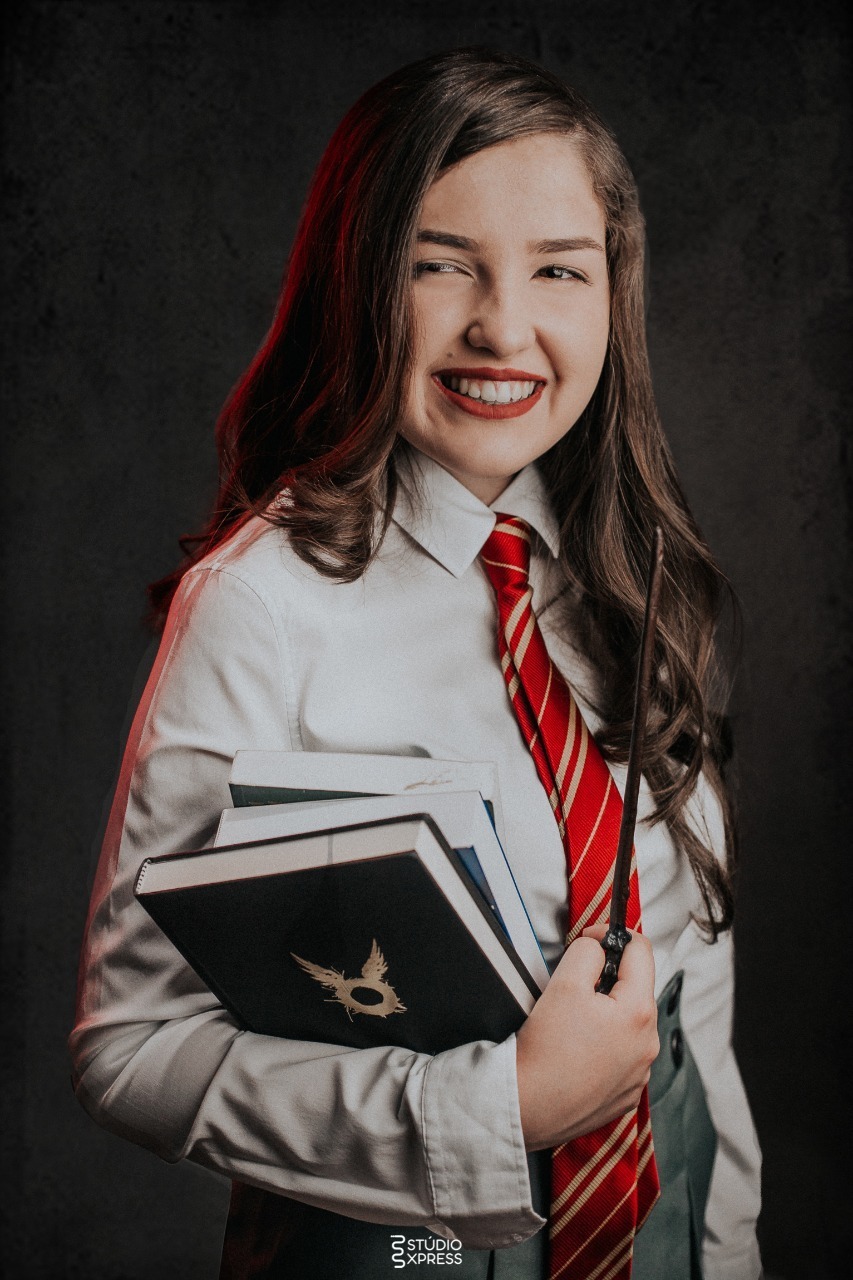 estúdio fotográfico-fotografo-família-15anos-ensaio-casamento-formatura-book de fotos-fotografa-ensaio gestante-festa de 15 anos-pré wedding-fotos profissionais-corporativos-retratos-fotos de bebê-sessão de fotos-mini wedding-dia do fotografo-ensaio newbo