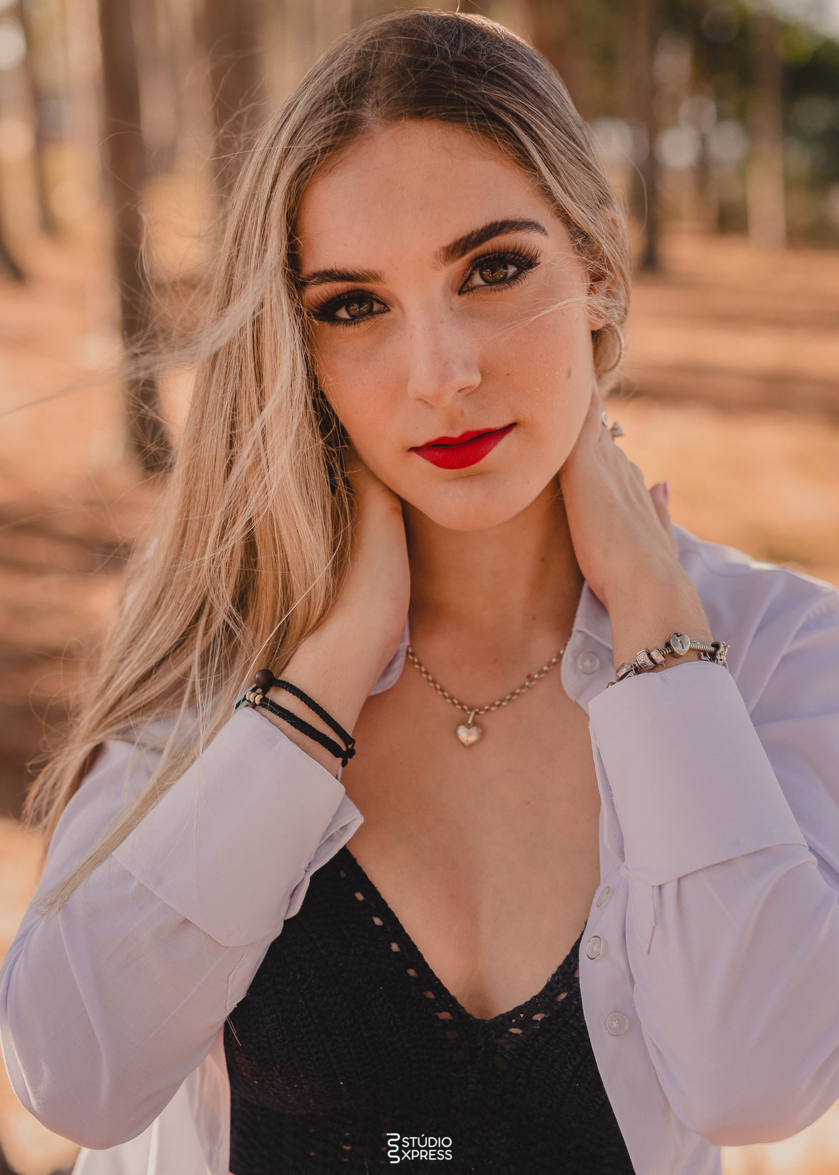 15anos-debutanteexpress-makeup-arambare-praia-camaqua-photo-modelo-festade15anos-festa-portrait-ensaiofotografico-fashion-ensaioexterno-ensaiofeminino
