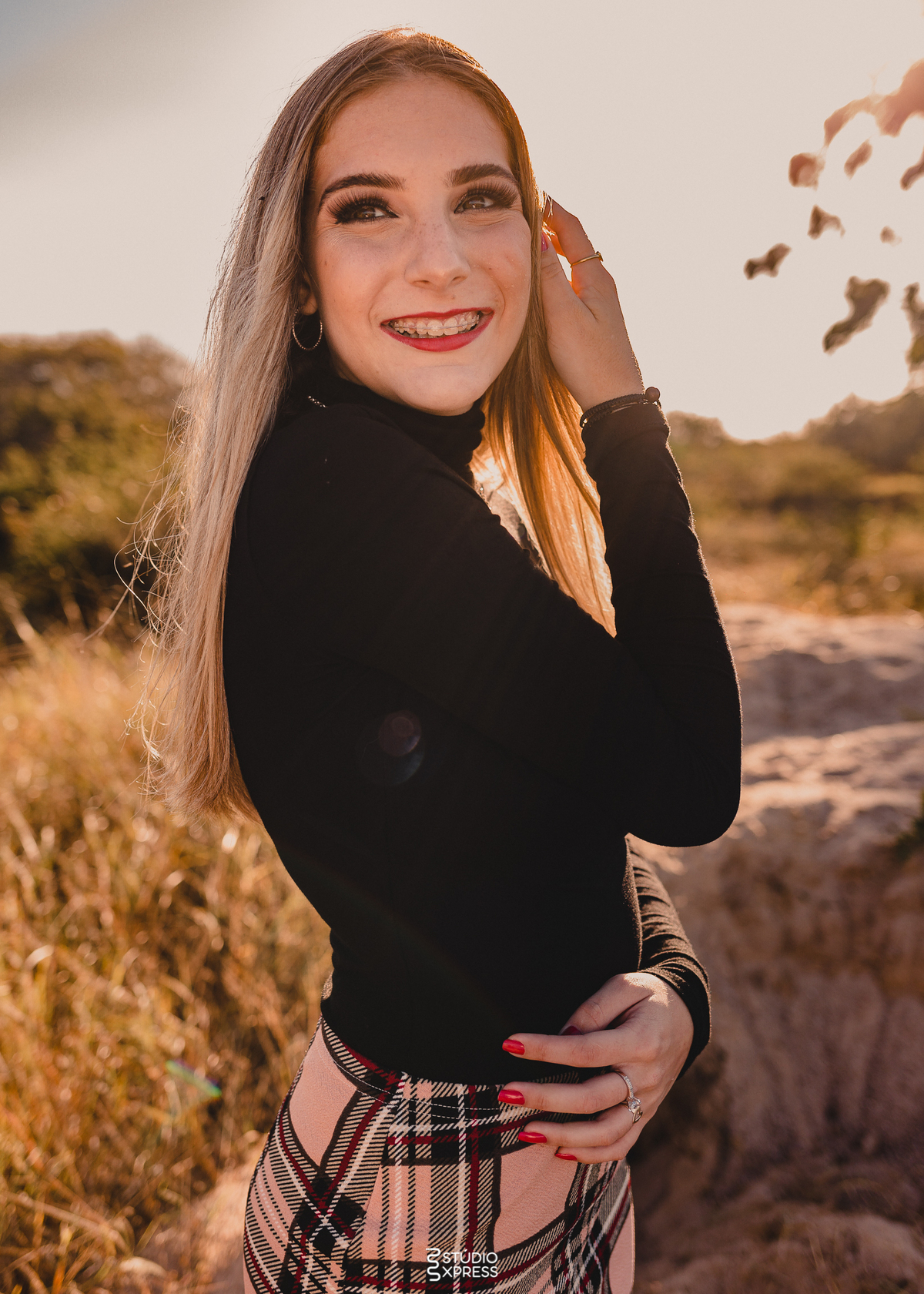 15anos-debutanteexpress-makeup-arambare-praia-camaqua-photo-modelo-festade15anos-festa-portrait-ensaiofotografico-fashion-ensaioexterno-ensaiofeminino
