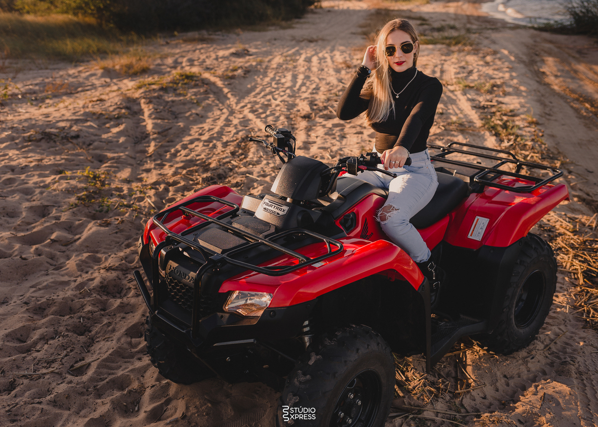 15anos-debutanteexpress-makeup-arambare-praia-camaqua-photo-modelo-festade15anos-festa-portrait-ensaiofotografico-fashion-ensaioexterno-ensaiofeminino
