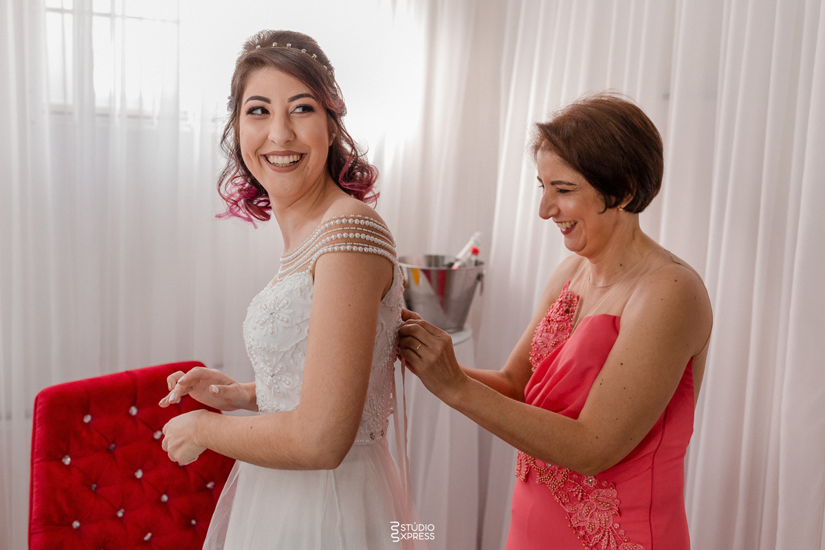 #casamento #wedding #noiva #love #amor #noivas #bride #festa #brasil #noivos #fotografia #photography #noivado #weddingdress #vestidodenoiva #weddingday #casamentos #voucasar #prewedding #instagood #noivo #eventos #casal #wedding #love #bride #photography