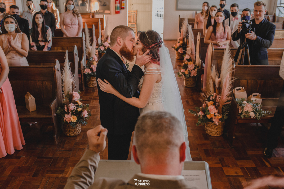 #casamento #wedding #noiva #love #amor #noivas #bride #festa #brasil #noivos #fotografia #photography #noivado #weddingdress #vestidodenoiva #weddingday #casamentos #voucasar #prewedding #instagood #noivo #eventos #casal #wedding #love #bride #photography