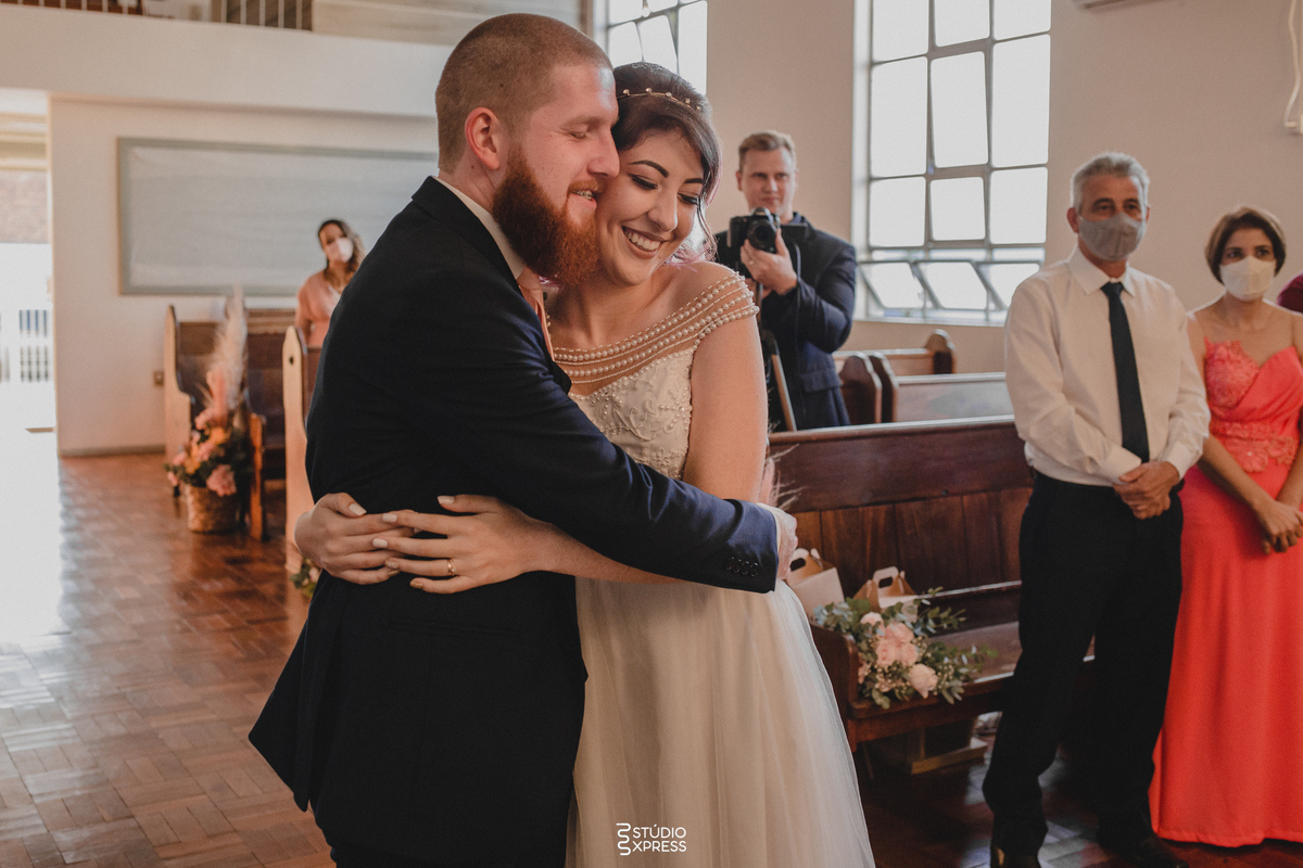 #casamento #wedding #noiva #love #amor #noivas #bride #festa #brasil #noivos #fotografia #photography #noivado #weddingdress #vestidodenoiva #weddingday #casamentos #voucasar #prewedding #instagood #noivo #eventos #casal #wedding #love #bride #photography