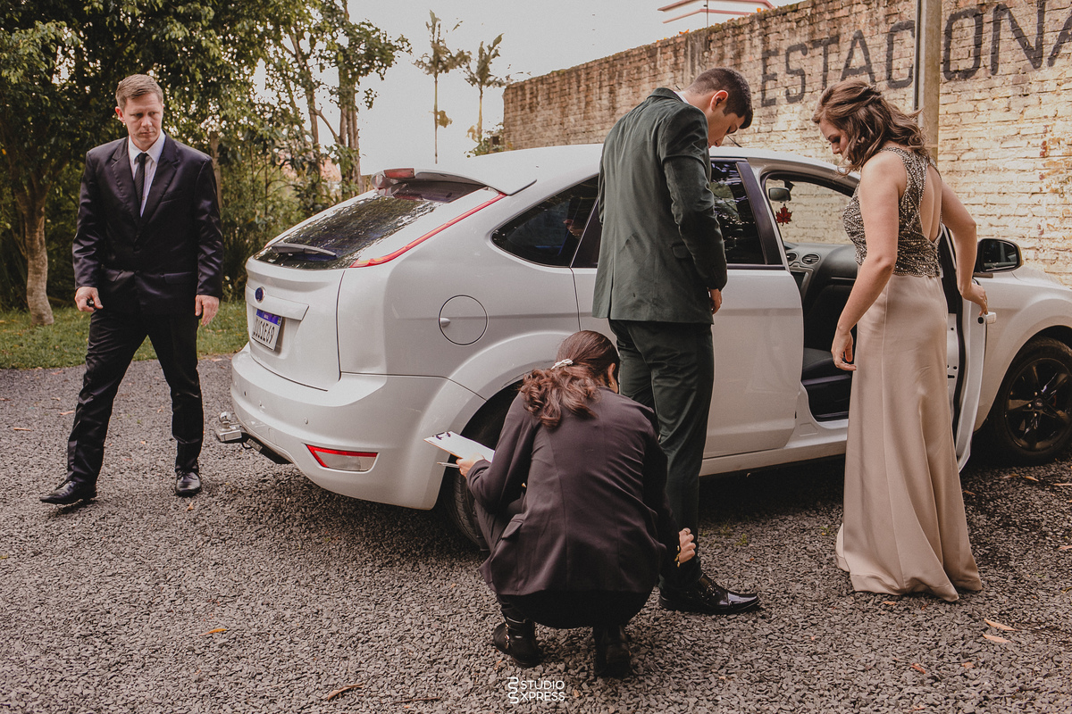 casamento, ar livre, camaquã, humanize, noivos, casar, entrada, pais, tapete, colegio das irmas