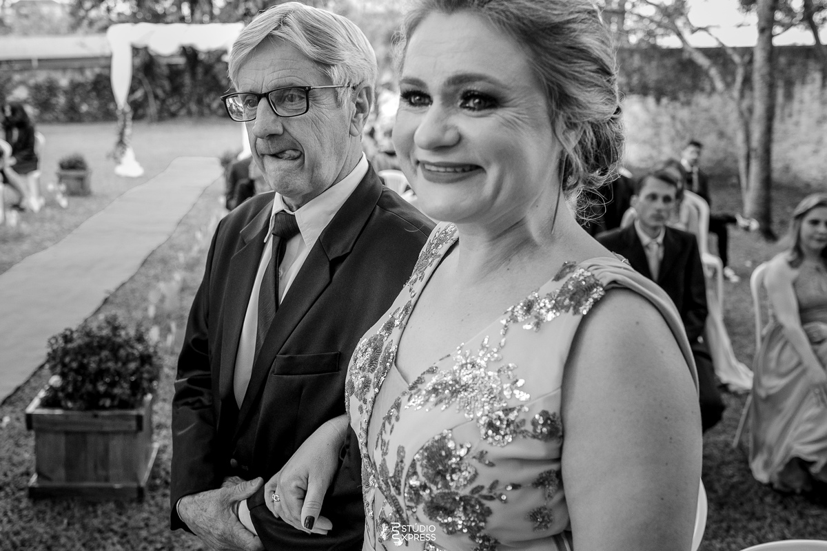 casamento, ar livre, camaquã, humanize, noivos, casar, entrada, pais, tapete, colegio das irmas