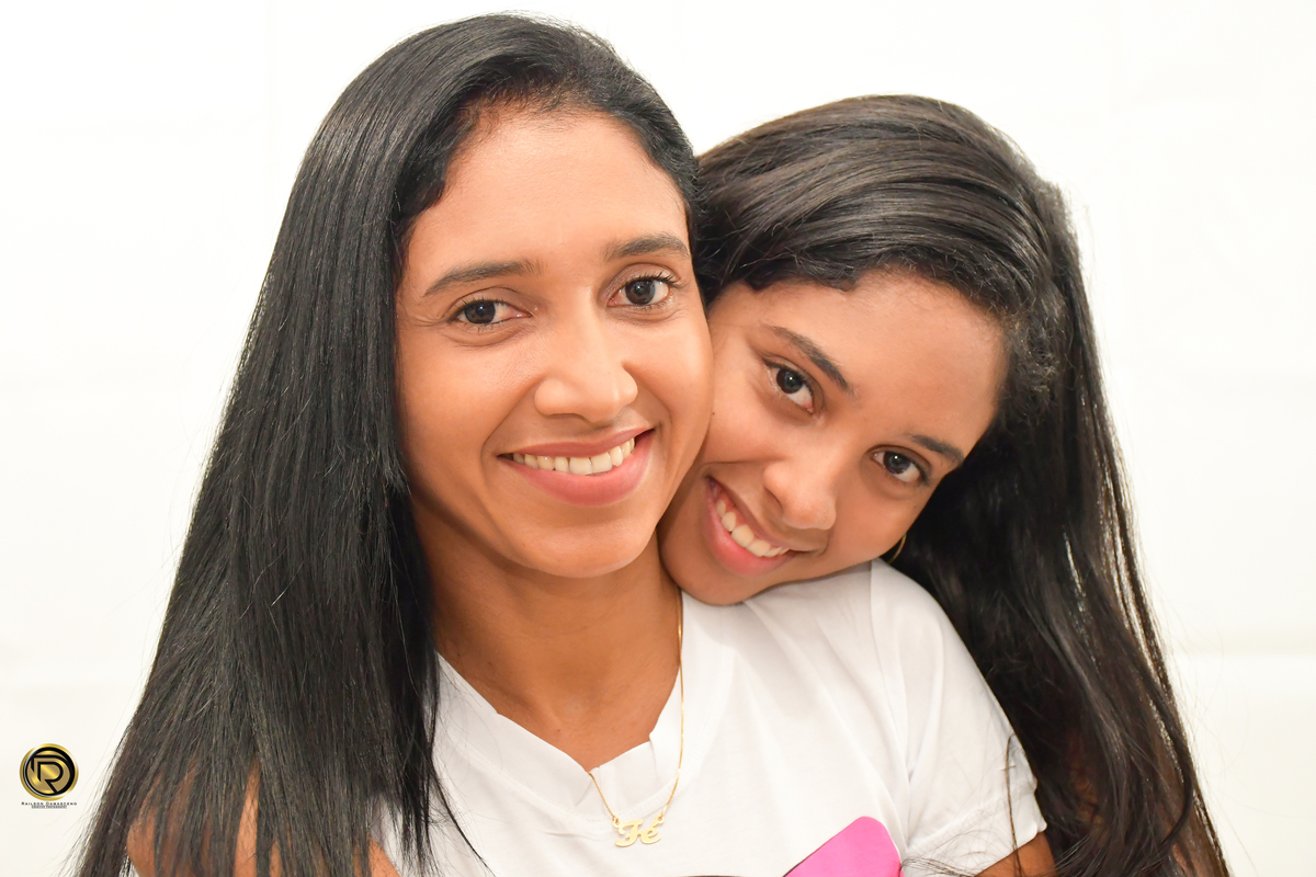 A felicidade de ter a presença da família unida e feliz.