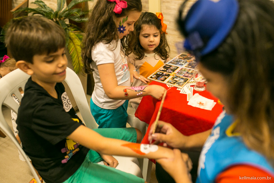 pintura no aniversário infantil