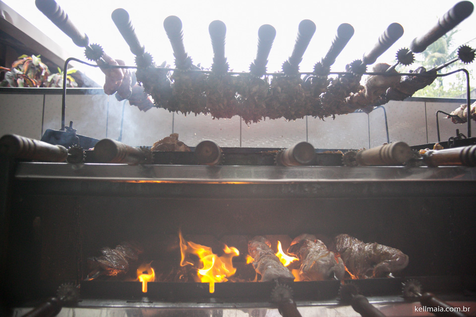 churrasco na brasa