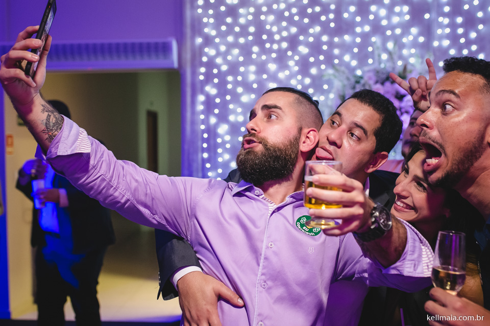 convidados fazendo careta