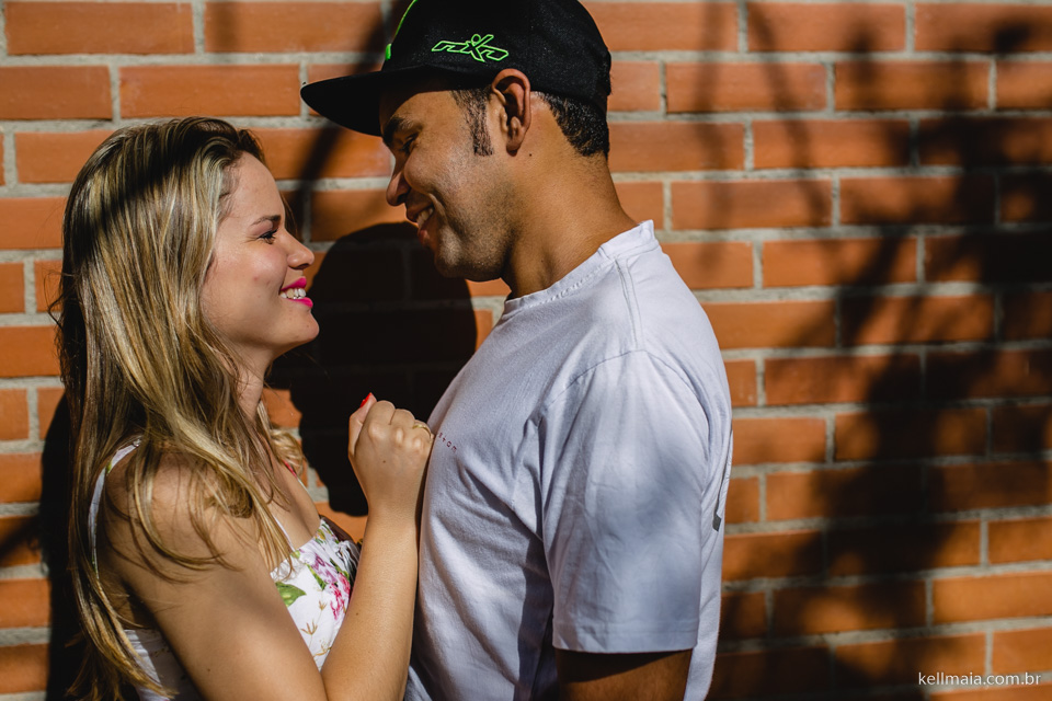 Foto por Kell Maia de Vitória/ES, fotografia de pré-casamento Laiza e Amauri, em Serra/ES, moto