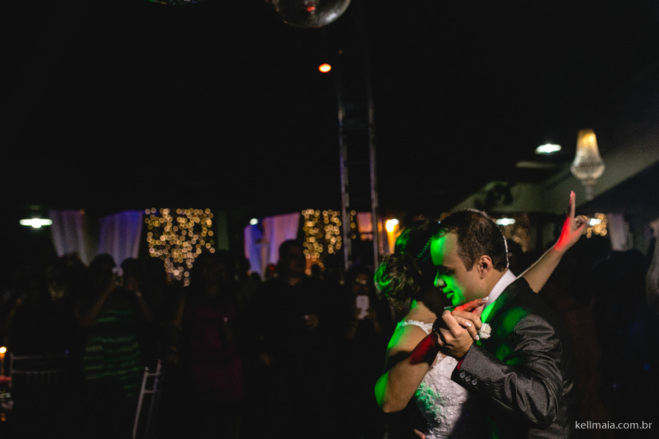 Foto por Kell Maia de Vitória ES, fotografia de casamento Andressa e André, em Vitória/ES e Vila Velha ES 2015, Santuário Santo Antonio e Sindipaes