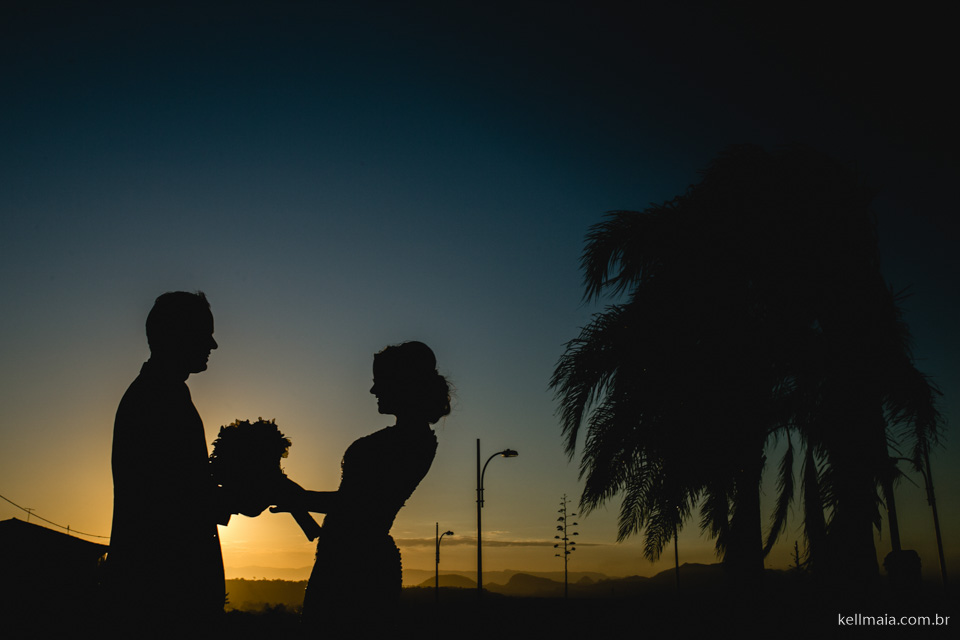 Foto por Kell Maia, em 2015. Pós-Casamento de Andressa e André, em Fundão e Serra, ES., silhueta