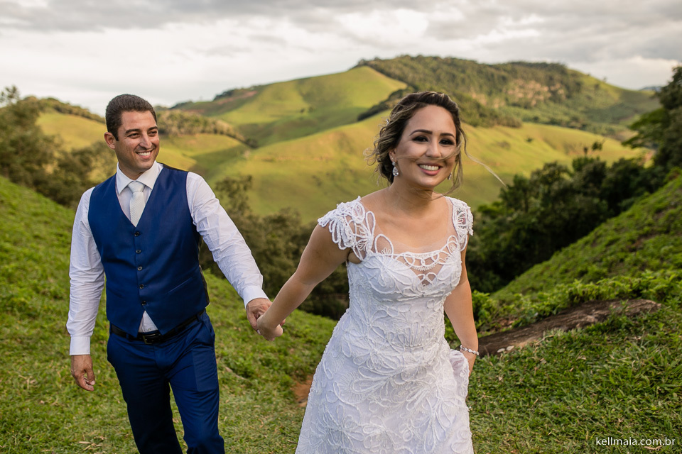 noivos em vista linda de matilde