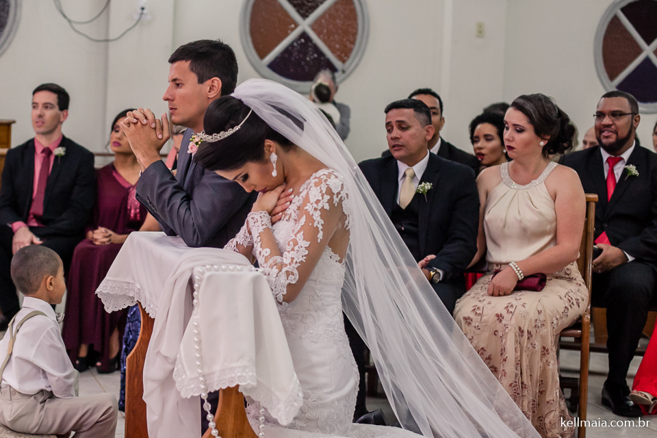 Noivos depois da hóstia