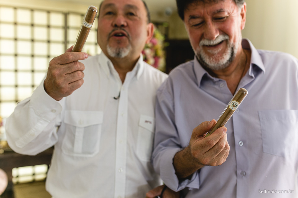 Fotógrafo de casamento, Kell Maia, Vila Velha, ES, 2015, Paola e Relri, charuto