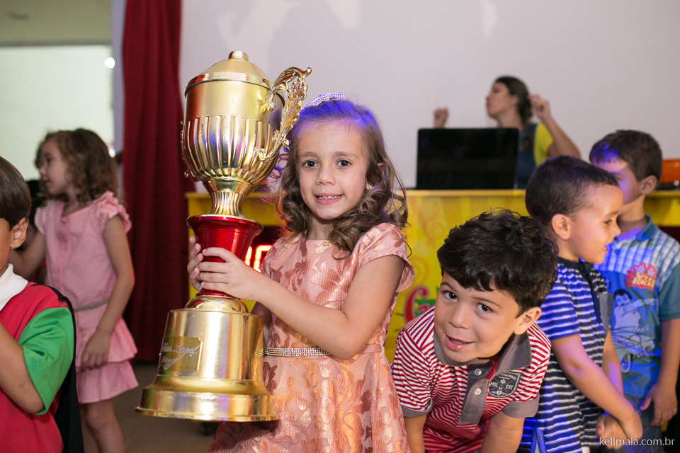 Fotógrafo de aniversário infantil, Serra, ES, Kell Maia, Leticia Spinassé, segurança a taça