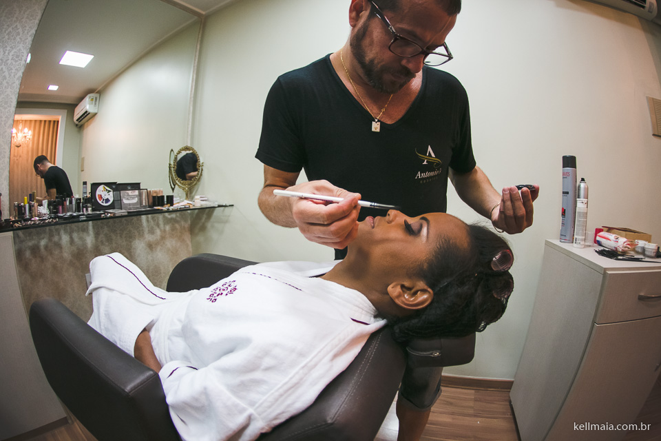 Fotógrafo de casamento, Vila Velha, ES, 2016, Léia e Renato, Kell Maia, noiva maquiando