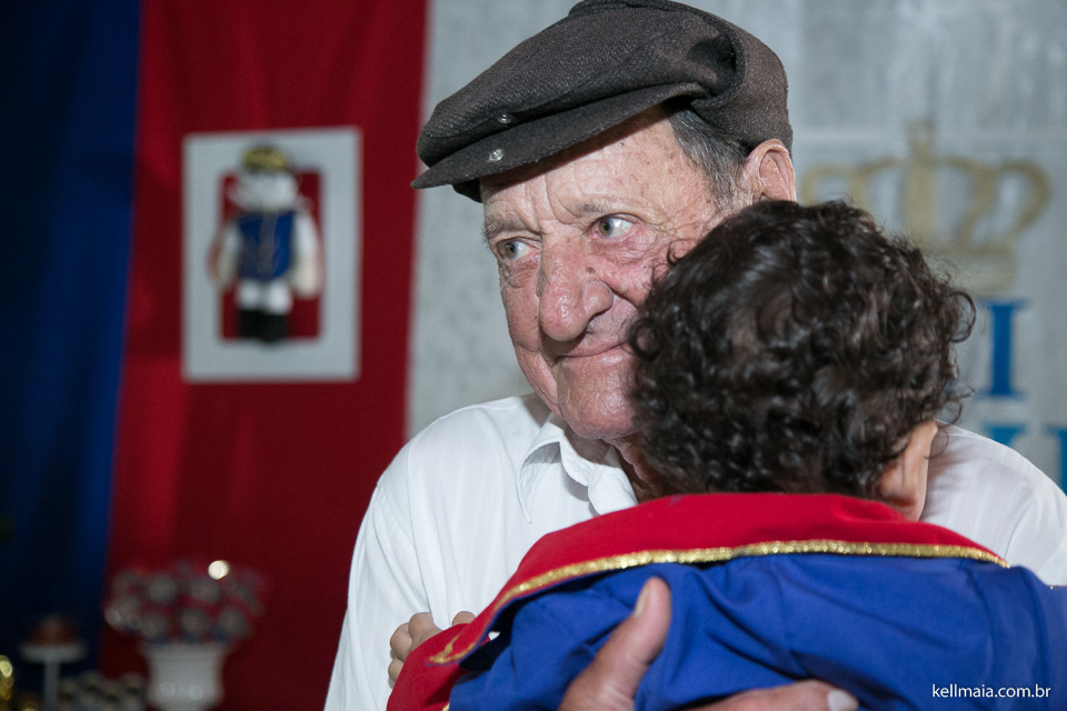 Fotógrafo de aniversário infantil, Serra, ES, Kell Maia, 2014, Davi, bisavô e aniversariante
