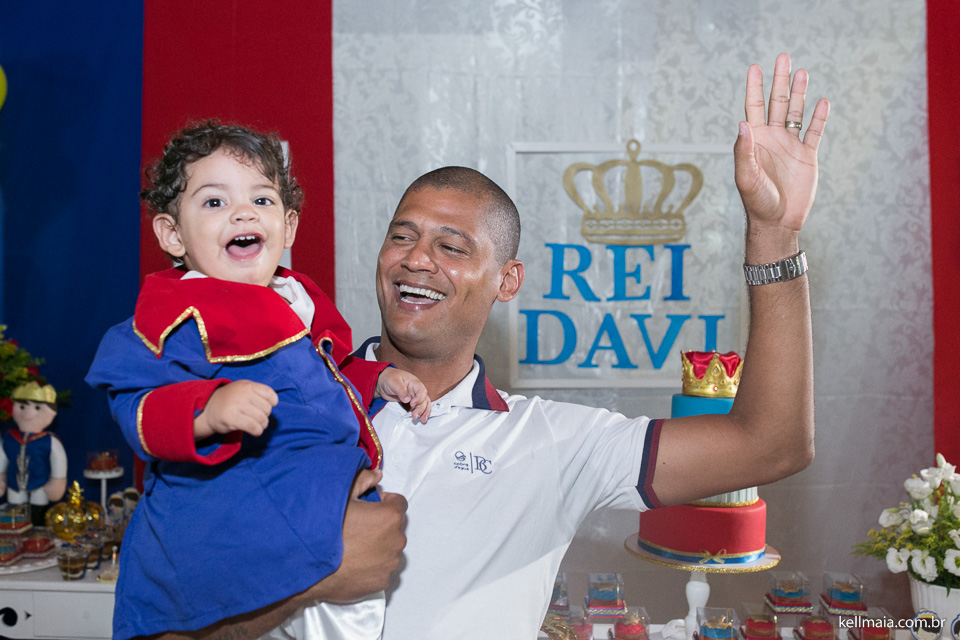 Fotógrafo de aniversário infantil, Serra, ES, Kell Maia, 2014, Davi, papai e neném comemorando 1 ano