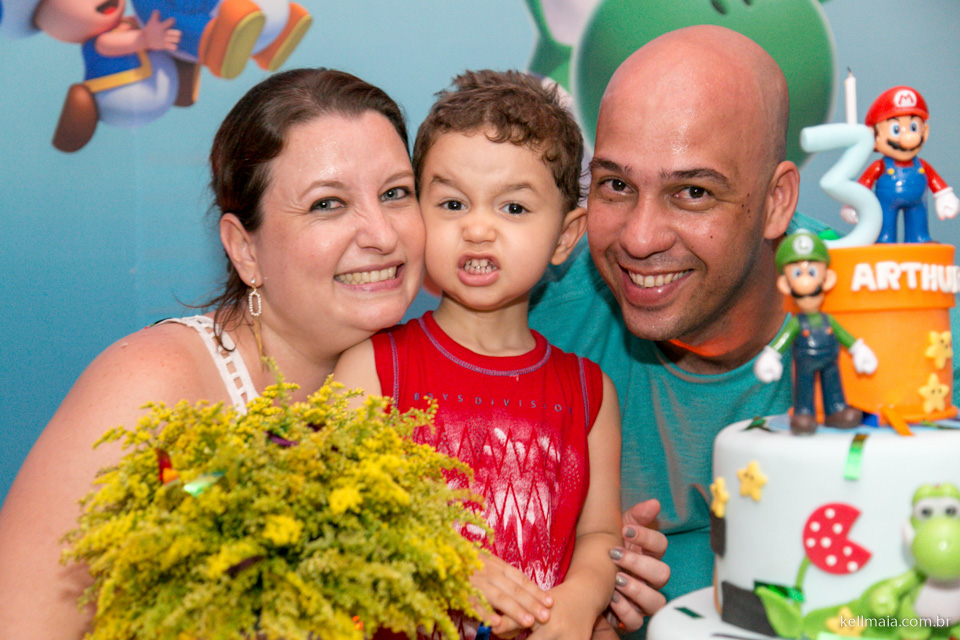 Fotógrafo de aniversário infantil, Serra, ES, Kell Maia, papai e mamãe com aniversariante