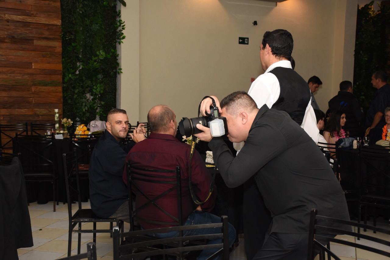 Contate CleverMatos Fotógrafo de família e Eventos no ABC