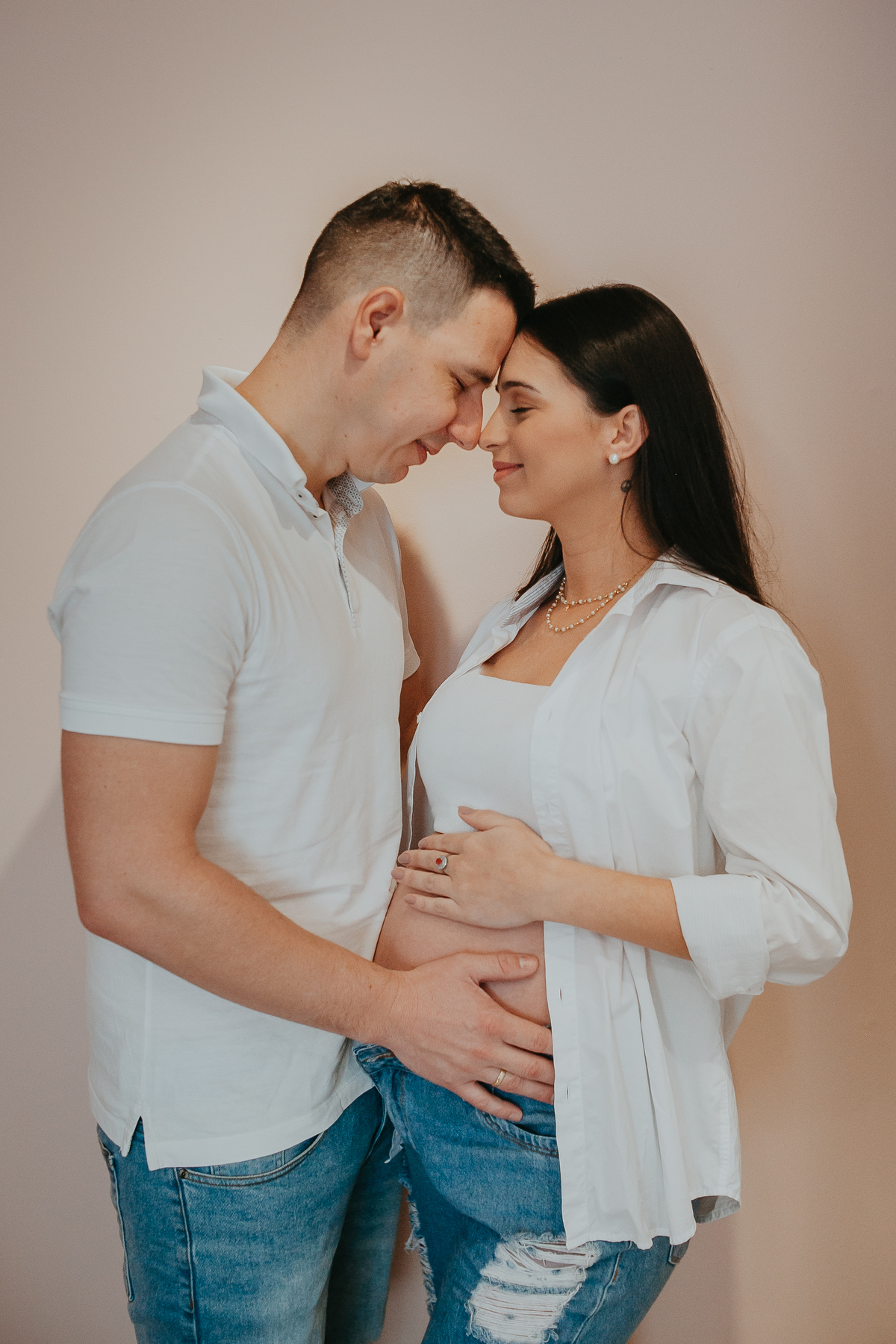 FOTÓGRAFO, GESTANTE, SESSÃO FOTOGRAFICA DE GESTANTE, GRÁVIDA, NOVO HAMBURGO, PATRICIA LOPES, SÃO LEOPOLDO, ENSAIO EM CASA
