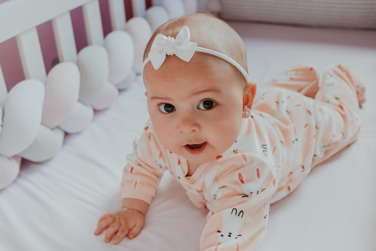 
 7 MESES, ACOMPANHAMENTO, MENINA, ACOMPANHAMENTO DO BEBÊ, BEBÊ, FAMÍLIA, ENSAIO EM CASA, ENSAIO, FOTOGRAFO DE FAMÍLIA, INFANTIL, PATRÍCIA LOPES, NOVO HAMBURGO, SÃO LEOPOLDO