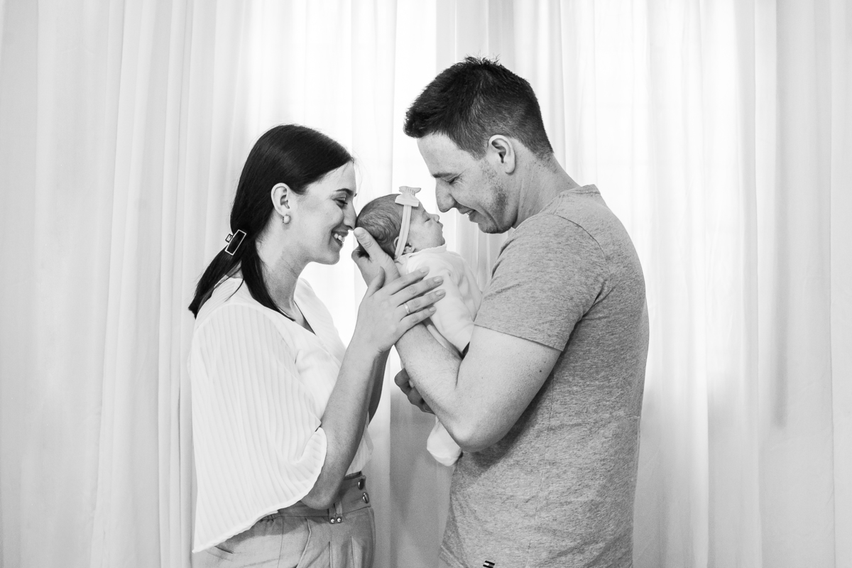 12 DIAS, ACOMPANHAMENTO, MENINA, ACOMPANHAMENTO DO BEBÊ, BEBÊ, FAMÍLIA, ENSAIO EM CASA, ENSAIO, FOTOGRAFO DE FAMÍLIA, INFANTIL, RECEM NASCIDO, PATRÍCIA LOPES, NOVO HAMBURGO, SÃO LEOPOLDO
