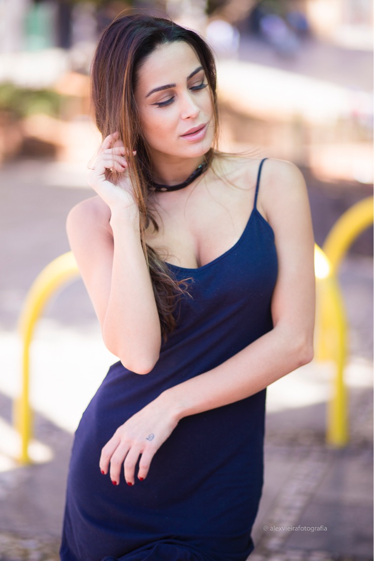 Modelo Profissional: @danisachetti