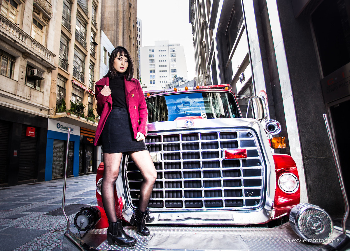Ensaio Fotográfico dirigido e realizado pelo fotógrafo Alex Vieira @alexvieirafotografia e sua equipe , com a Linda Top Fashion model Sayuri em Capital de São Paulo , centro antigo.