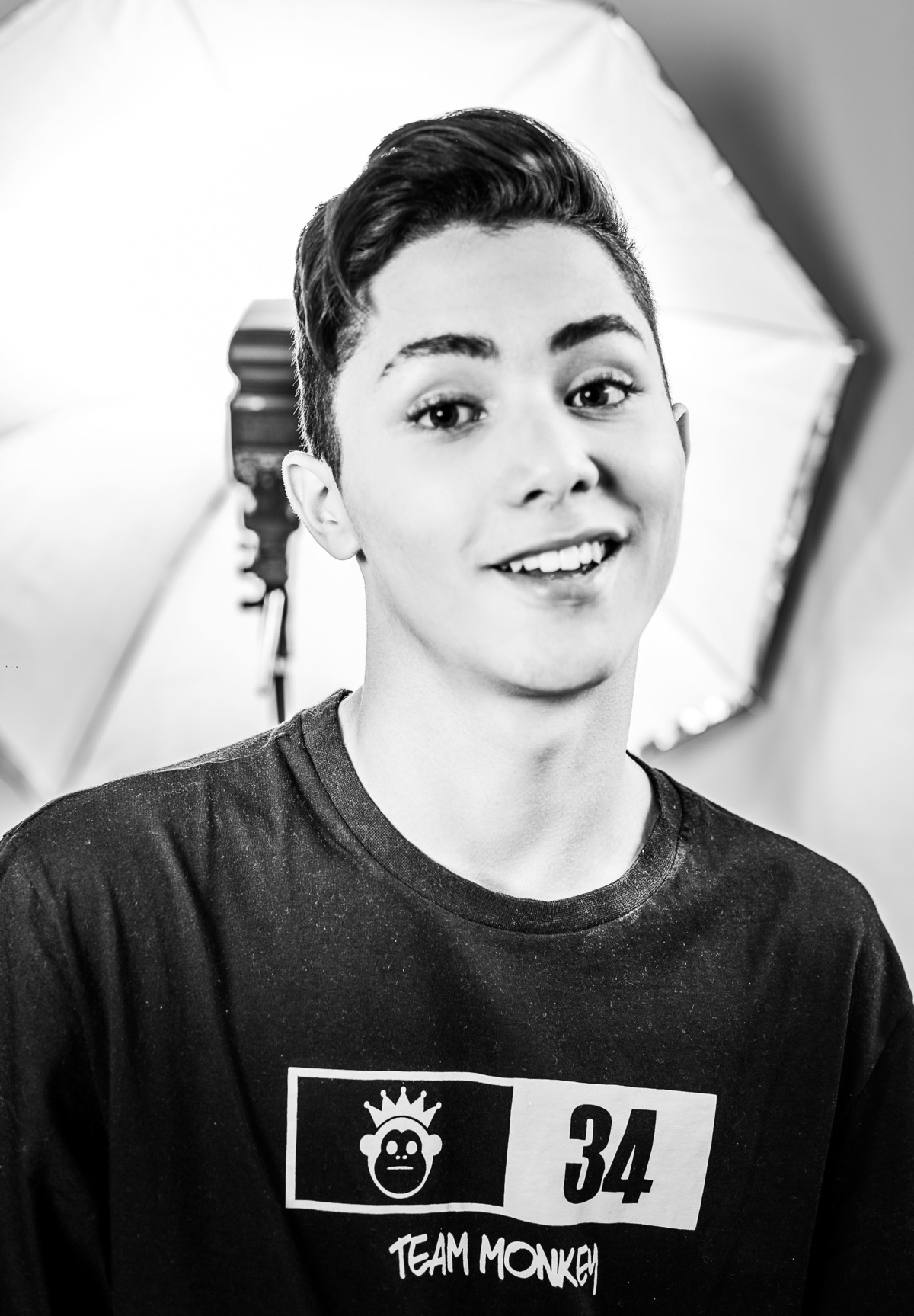 Aquele ator de muitas fases , mas eternizado por ser o Binho de Chiquititas e o cotoco de Carrossel @guivieirator

by PH: @alexvieirafotografia