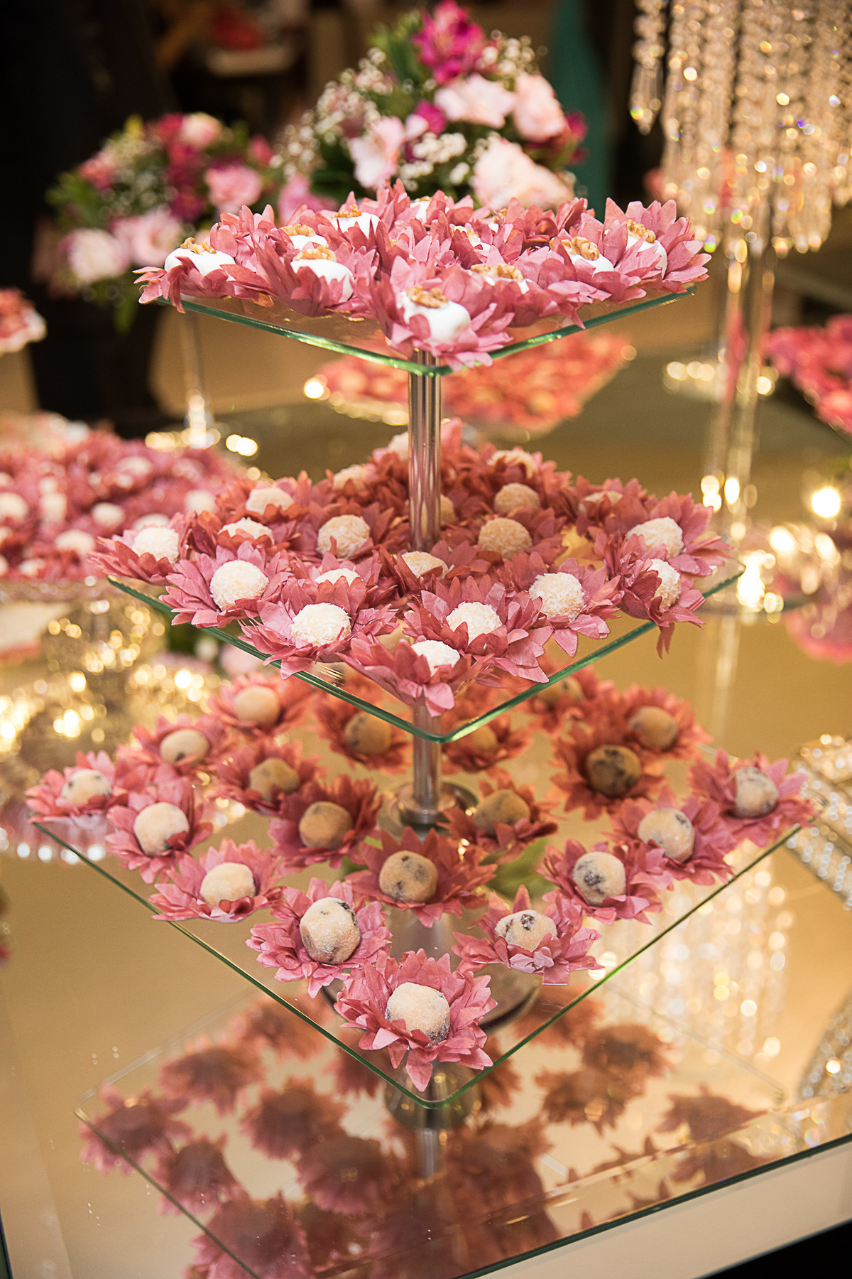 Evian Eventos https://www.instagram.com/buffetevian/
by @alexvieirafotografia #alexvieira