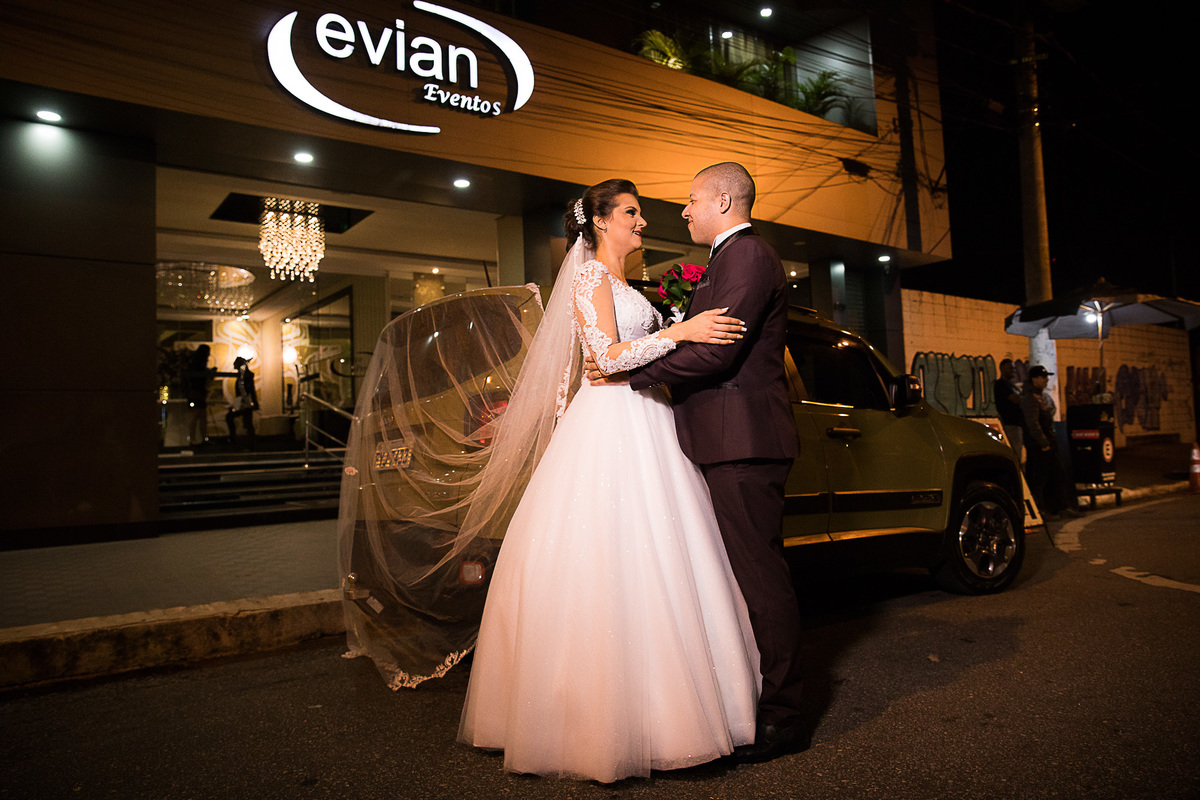 Evian Eventos https://www.instagram.com/buffetevian/
by @alexvieirafotografia #alexvieira